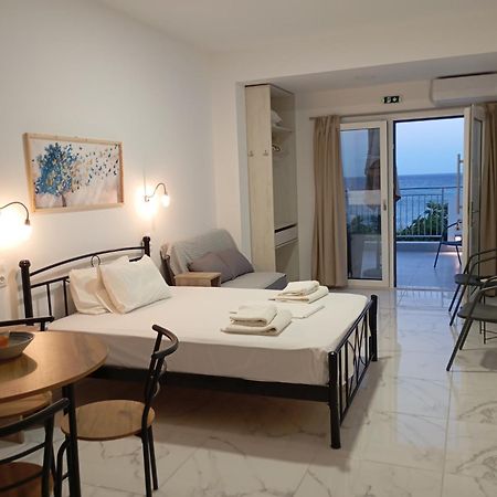 Creta Sun Apartments Makrýgialos Exteriör bild
